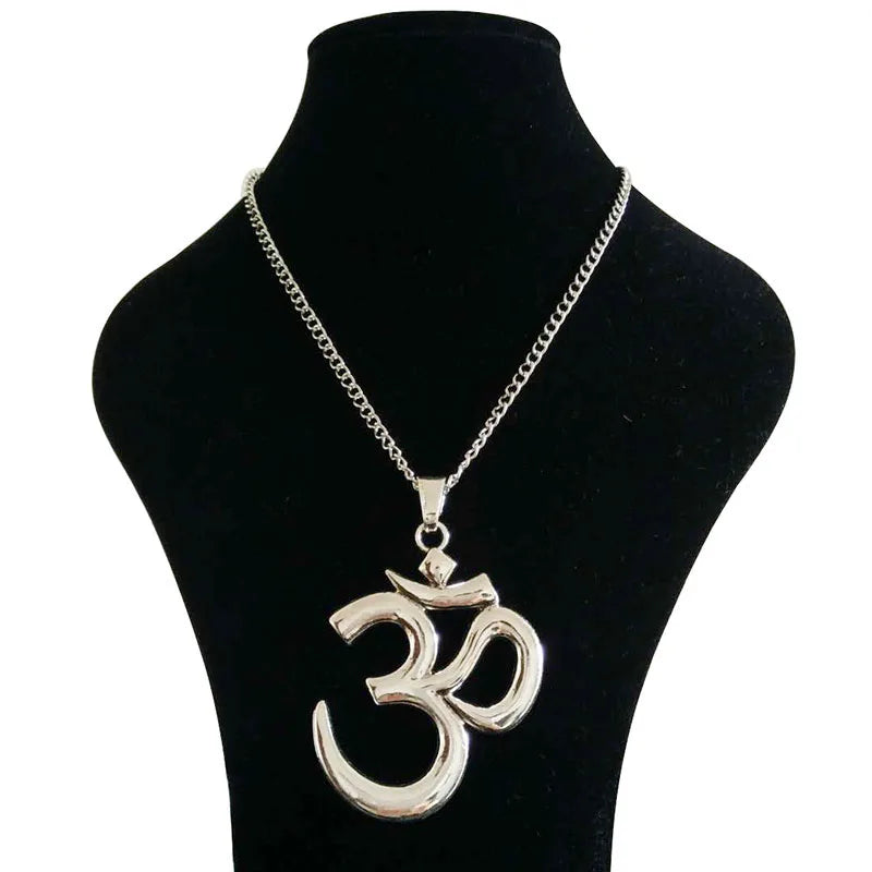 Tibetan Silver OM AUM Symbol Esoteric Necklace.