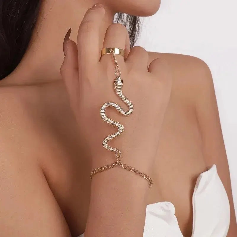 Kundalini Serpent Connecting Finger Ring Snake Bracelet for Women Vintage Tassel Hand Jewelry